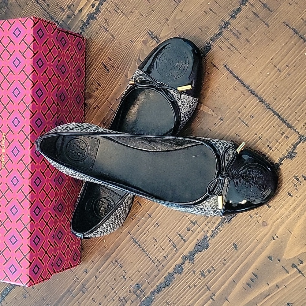 Tory Burch ballet flats